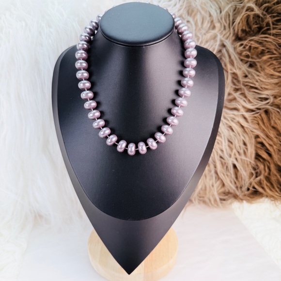 Vintage purple, faux pearl choker Necklace - Picture 1 of 4